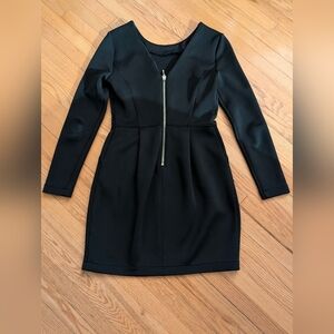 Elegant Black Zippered Dress